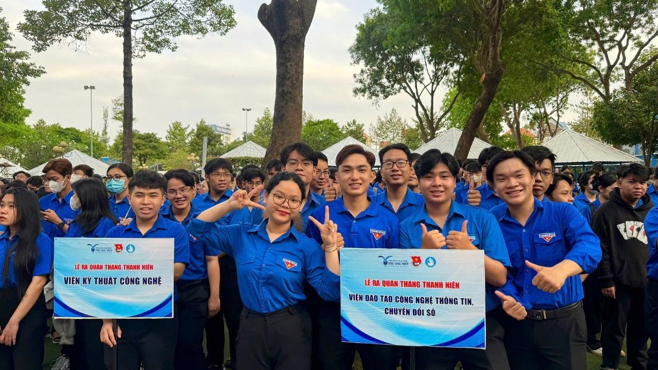 TUỔI TRẺ VIỆN ĐÀO TẠO CÔNG NGHỆ THÔNG TIN, CHUYỂN ĐỔI SỐ HƯỞNG ỨNG THÁNG THANH NIÊN 2025 - KHÁT VỌNG - TIÊN PHONG - KẾT NỐI - PHÁT TRIỂN