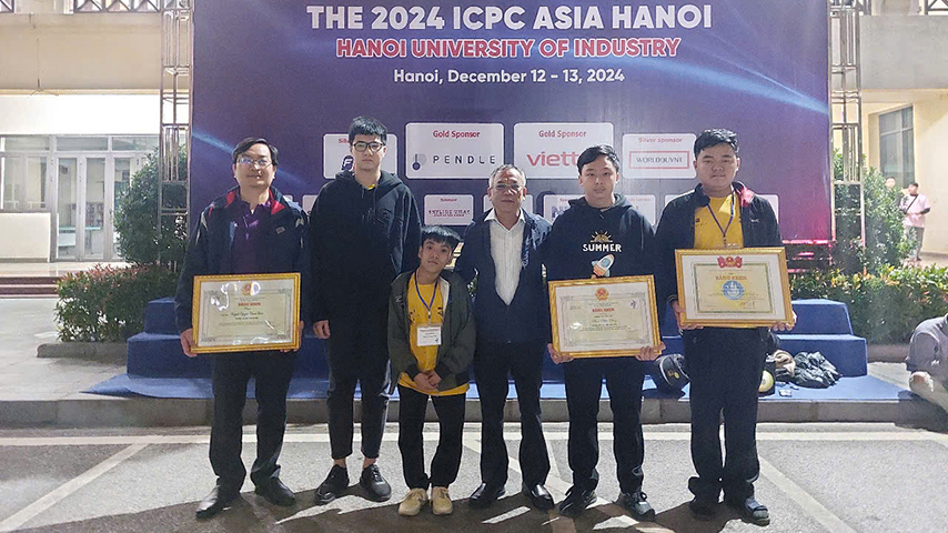 Sinh viên trường Đại học Thủ Dầu Một đạt nhiều thành tích tại Olympic Tin học Sinh viên Việt Nam 2024